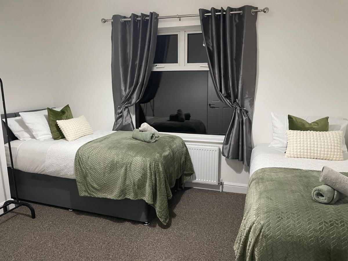 Comfy Home For Contractors And Families With Free Parking - Sage View Aldershot Zewnętrze zdjęcie